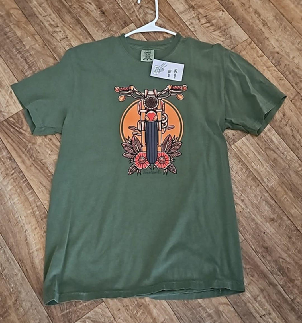 Olive Green Retro Sunset Comfort Colors Short Sleeve T Shirt