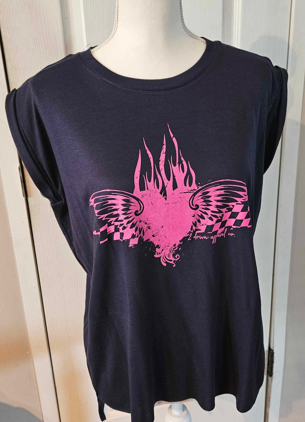 Rolled Sleeve Top Hot Pink Racing Heart Graphic