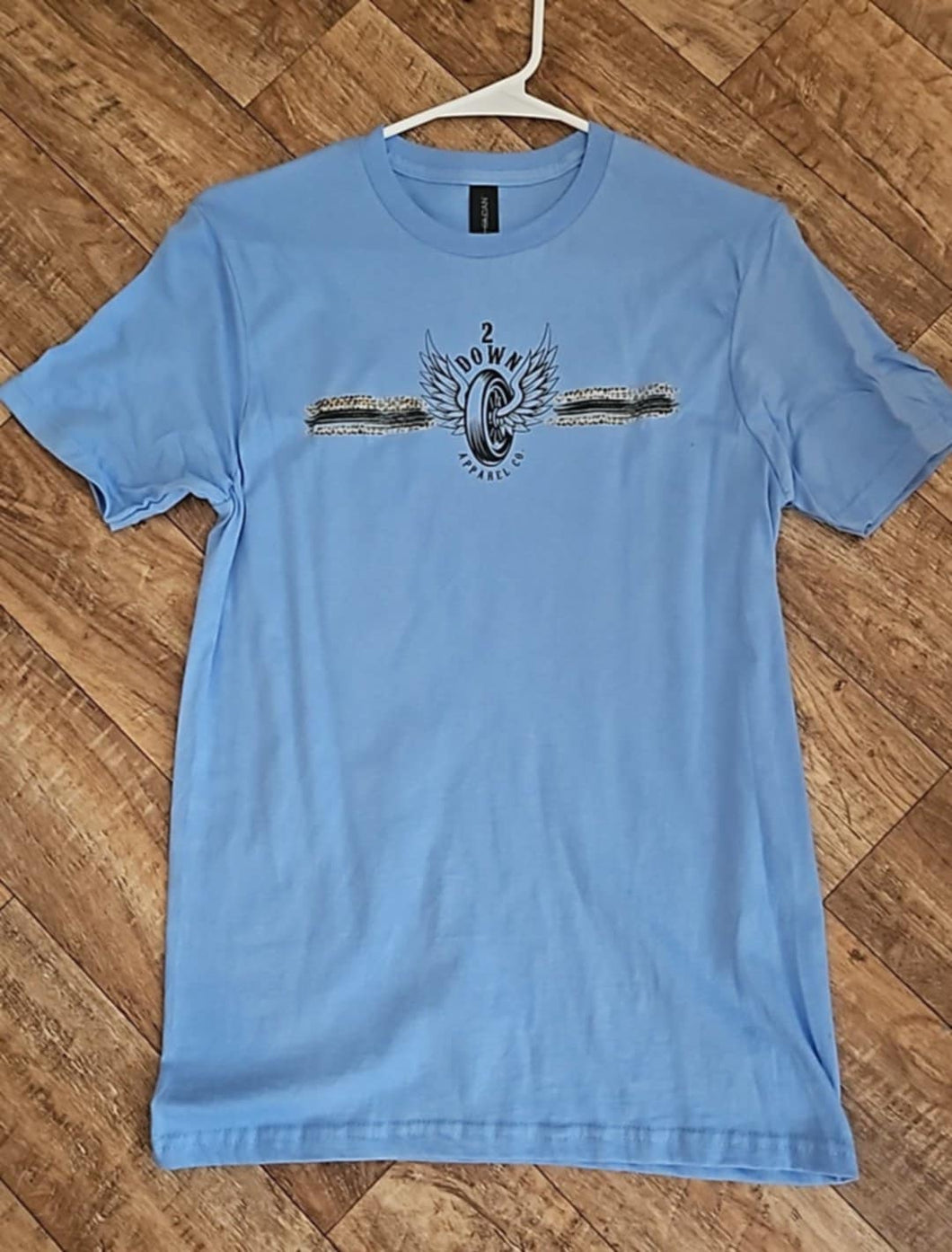 Short Sleeve Iris Blue Retro Leopard Winged Tire T Shirt