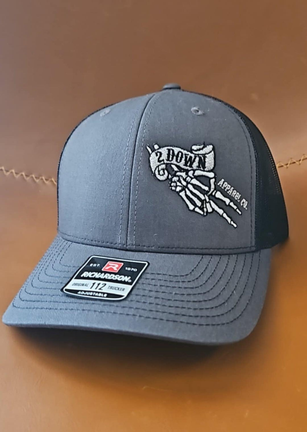 2 Down Apparel Co. Embroidered Logo Snapback Cap - Charcoal Gray Black Mesh